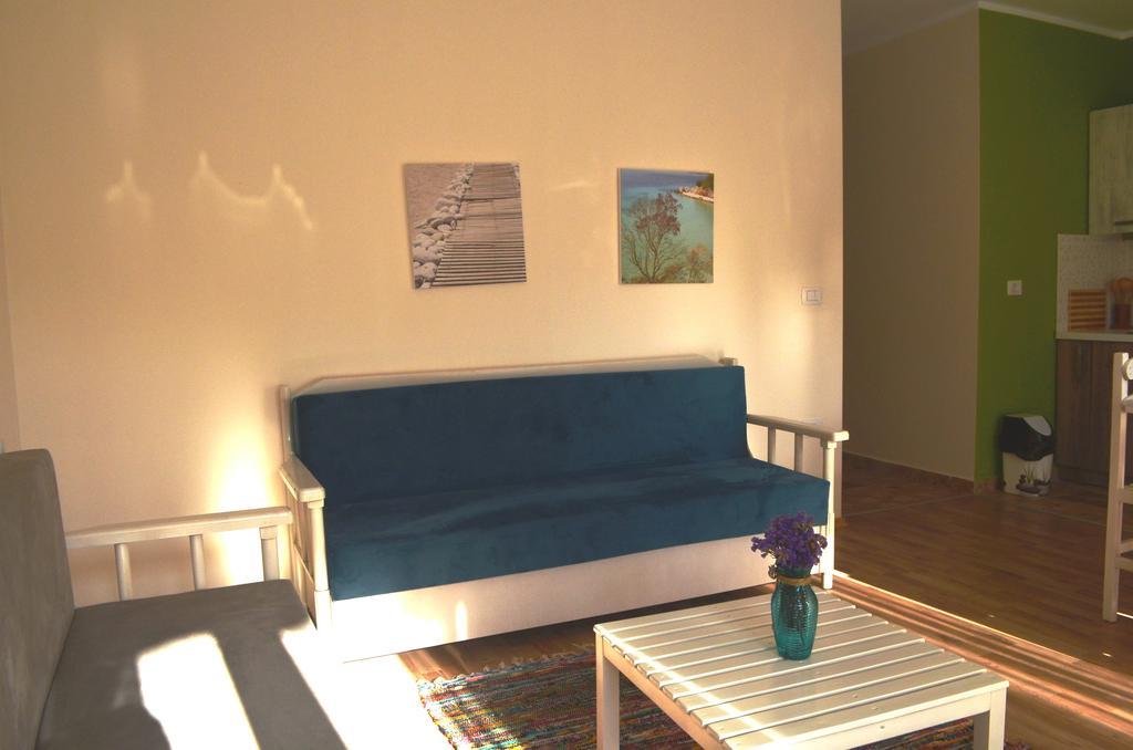 Rezidenca Kalter Durres Appartement Golem  Buitenkant foto