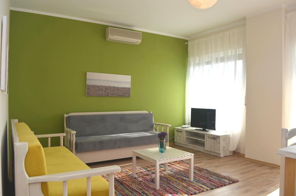 Rezidenca Kalter Durres Appartement Golem  Buitenkant foto