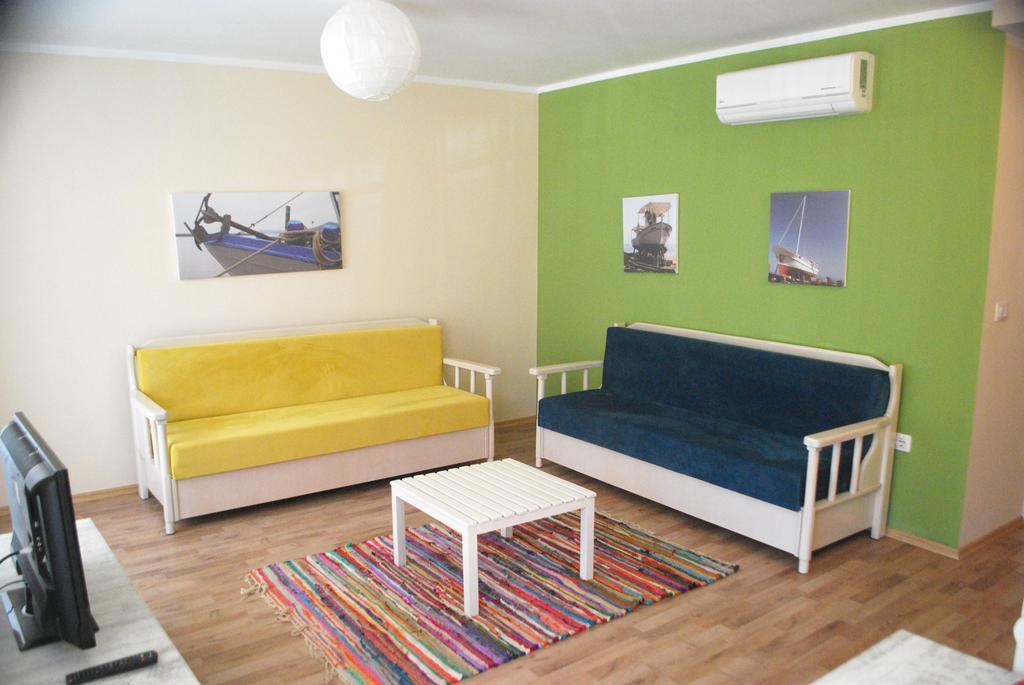 Rezidenca Kalter Durres Appartement Golem  Buitenkant foto