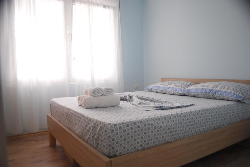 Rezidenca Kalter Durres Appartement Golem  Buitenkant foto