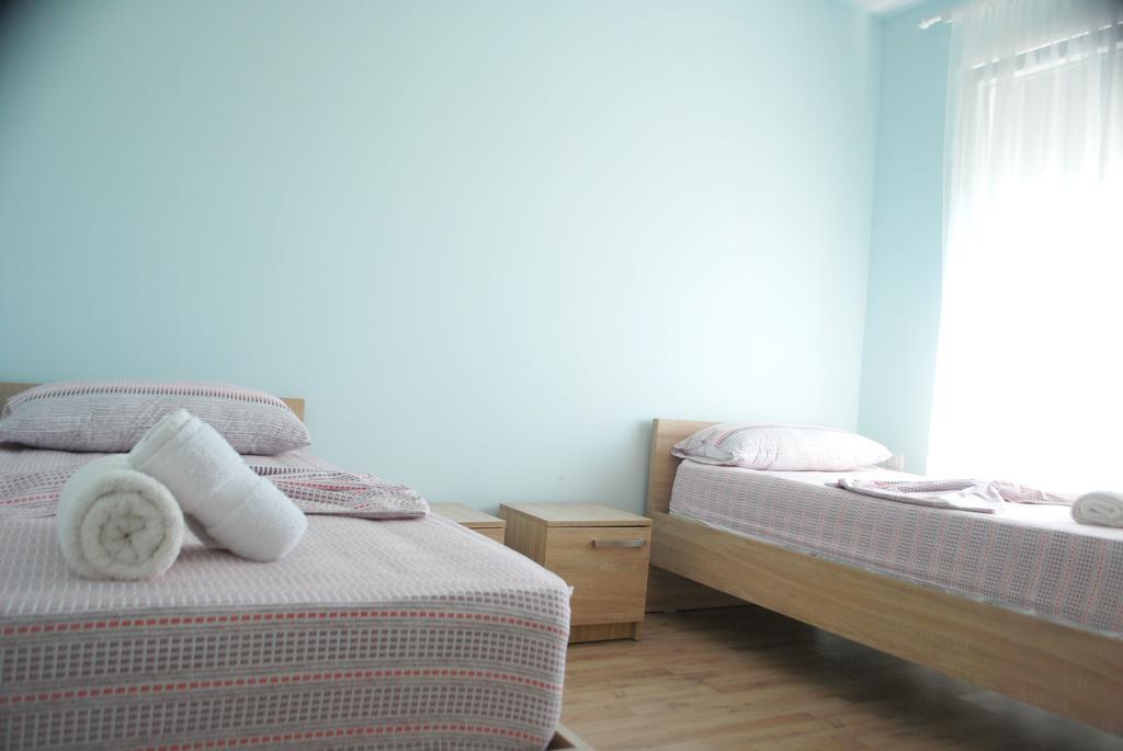 Rezidenca Kalter Durres Appartement Golem  Buitenkant foto