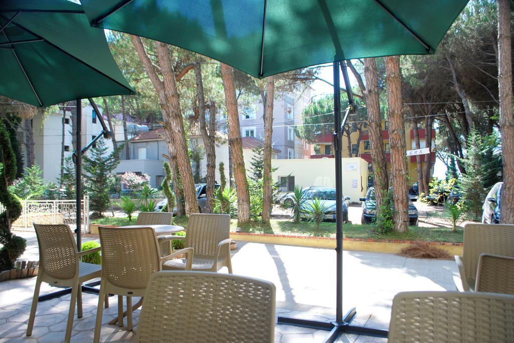 Rezidenca Kalter Durres Appartement Golem  Buitenkant foto