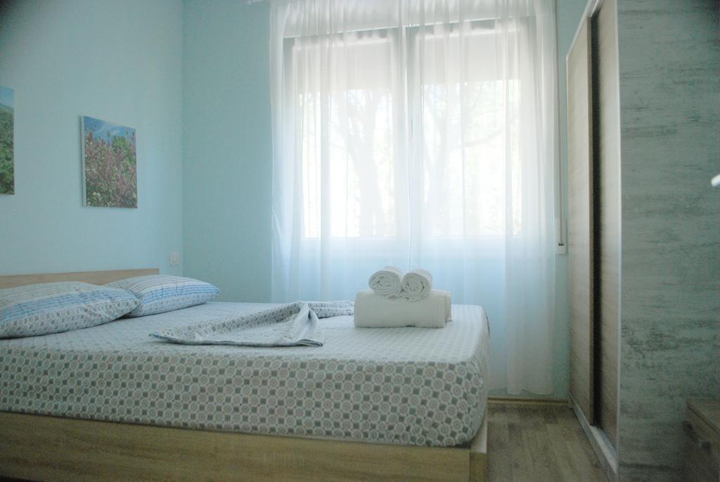 Rezidenca Kalter Durres Appartement Golem  Buitenkant foto