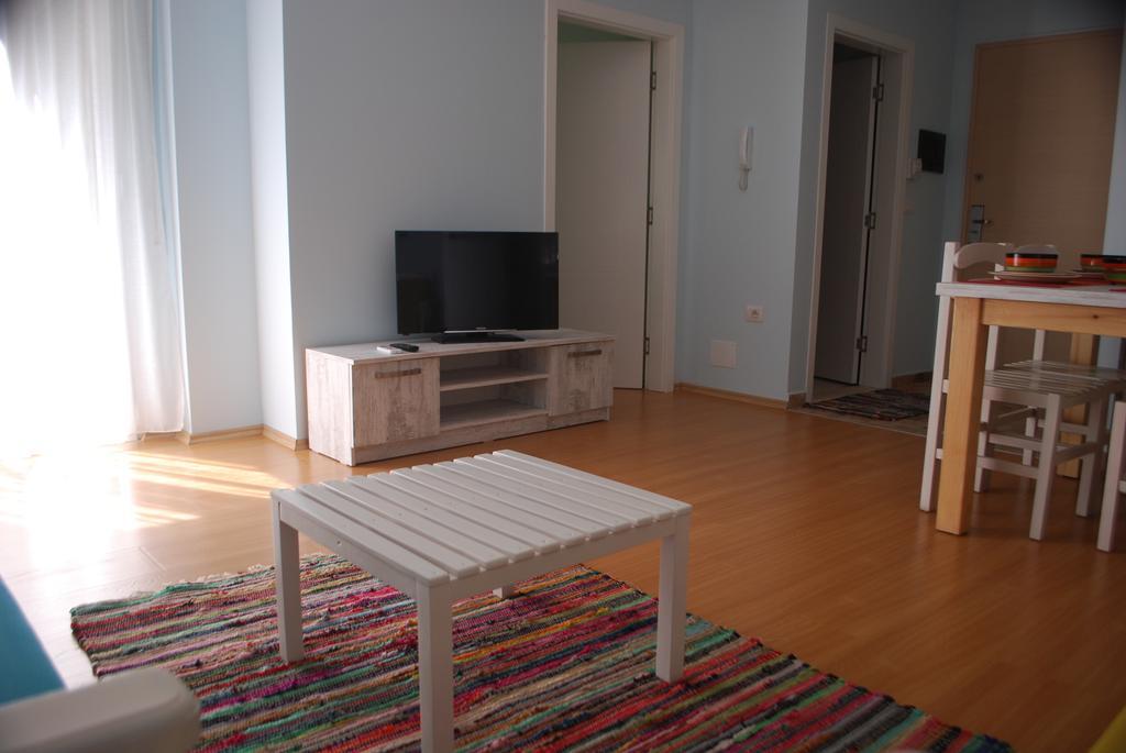 Rezidenca Kalter Durres Appartement Golem  Buitenkant foto